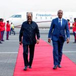 Madaxweyne Xasan Sheekh oo Maamuusay Halgamayaashii Soomaaliyeed Ubaxna Dhigay Taallada Dhagaxtuur Xuska 26-ka Juun.