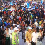Qabanqaabada Soo dhowaynta Wafdiga Balaaran ee Sh Shaakir ayaa si wayn looga Dareemaga Magaalada Dhusamareb Gawaari Calanka iyo Astaanta Towfiiq ku xardhan yihiin Magaalada ka wada.